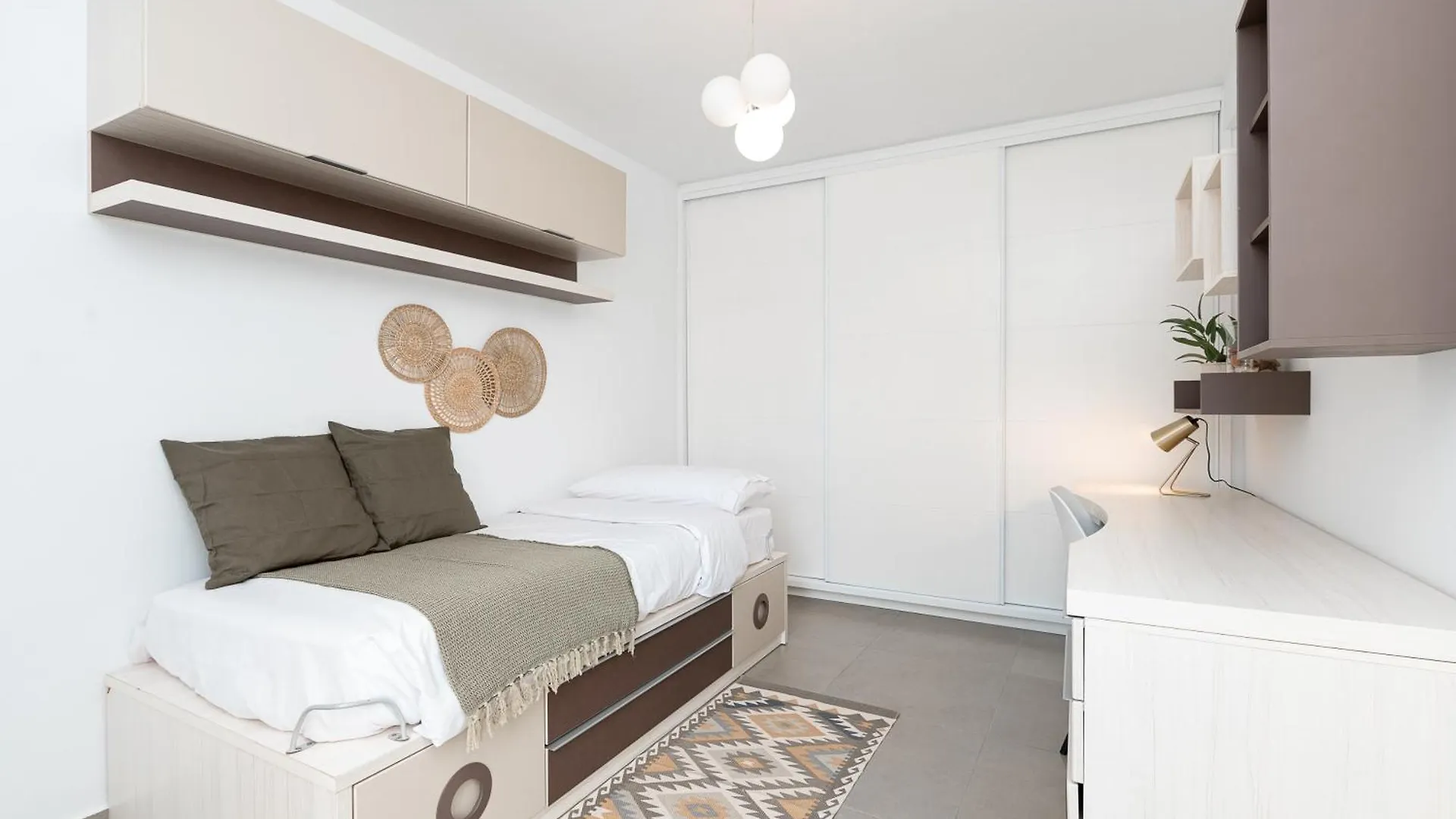 Chalet Con Piscina En Tabaiba By Alterhome Santa Cruz de Tenerife Holiday home